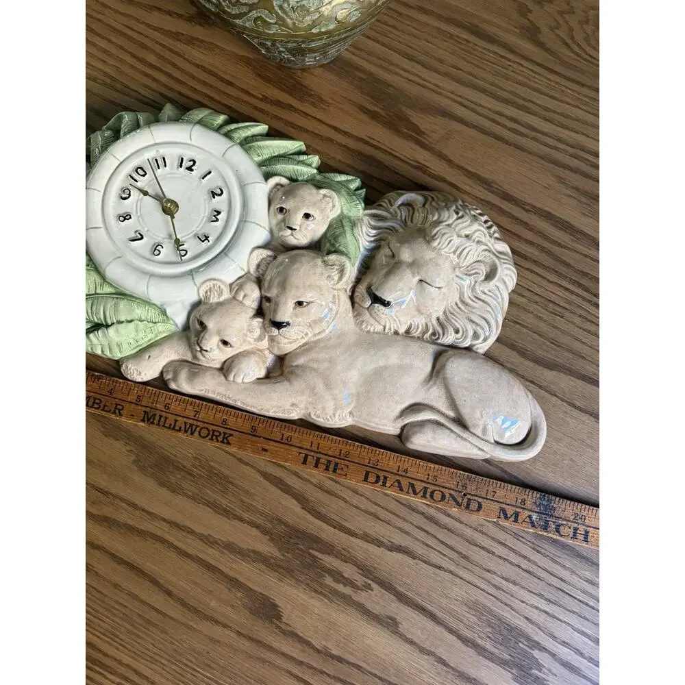 Vintage Holland Mold Ceramic Hand Painted Lion Clock Cottagecore Animal Clock